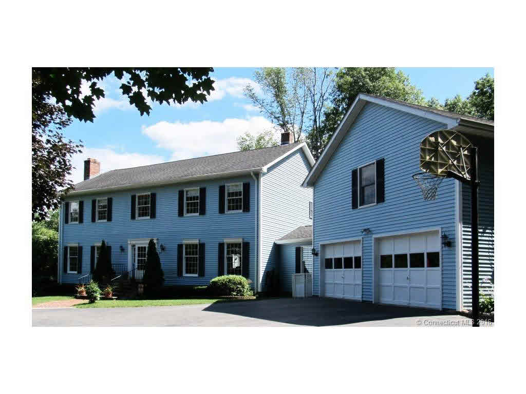 Building photograph for 21 DUGWAY ROAD